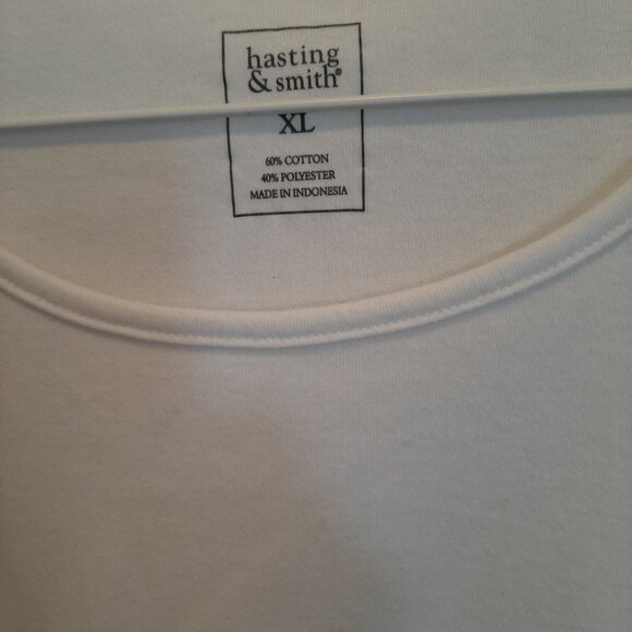 Hasting & Smith White T-Shirt; Size XL; Classic; Short sleeve; EUC - Picture 3 of 3